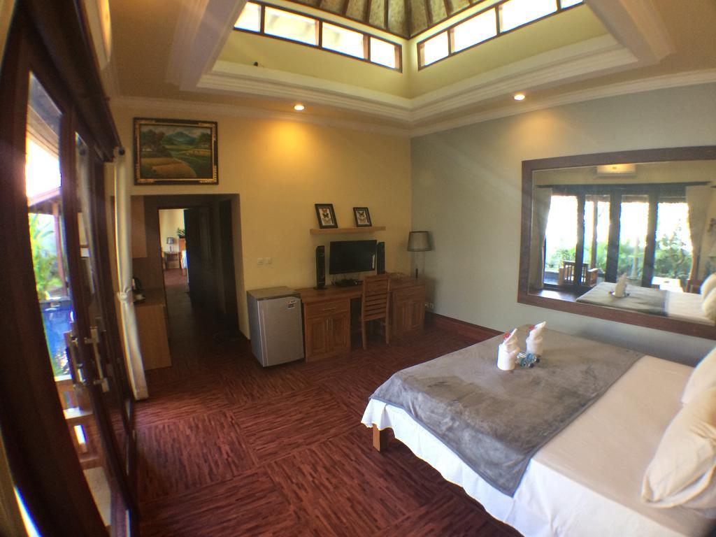 Villa Sahabat Гили Траванган Экстерьер фото